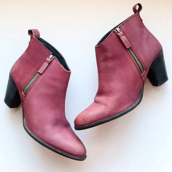 Jigsaw Maroon Nubuck Leather Block Heel Almond Toe Ankle Boots Booties Size 10.5 - Picture 1 of 16